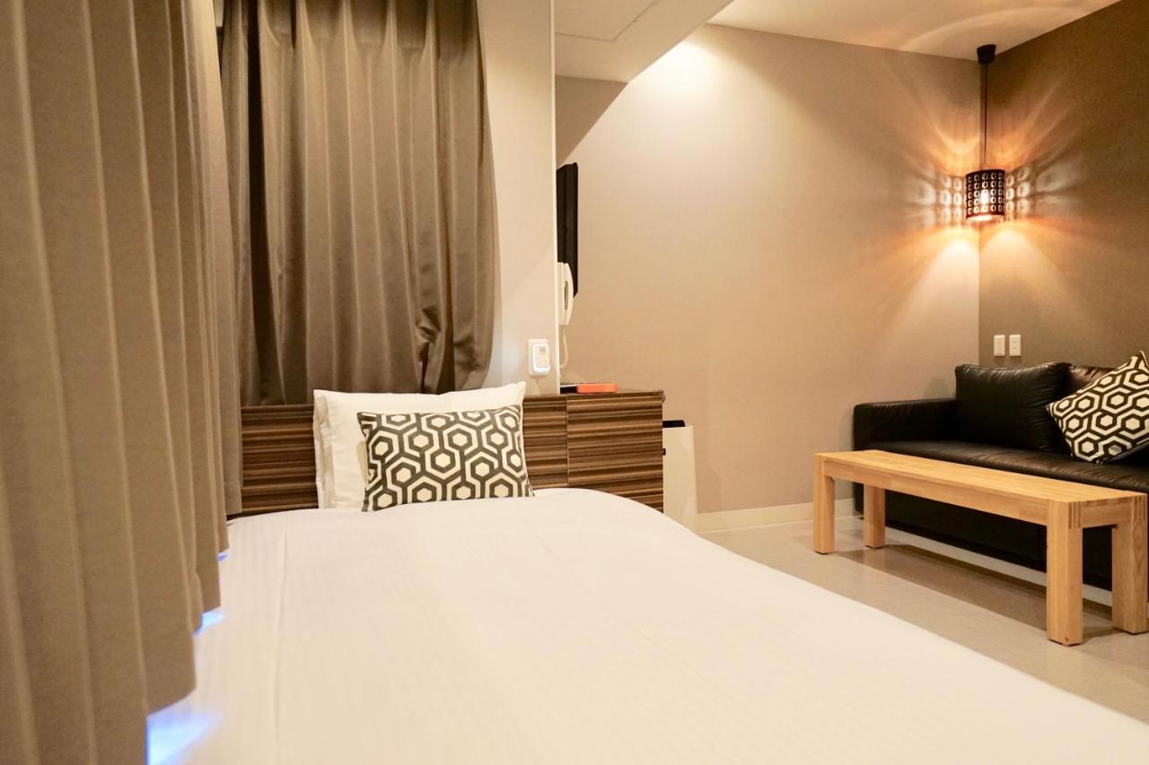 88 Shinsaibashi Hotel Ōsaka